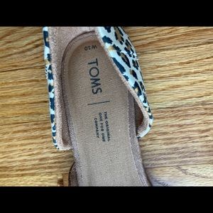 TOMS Julie D’Orsay Flats